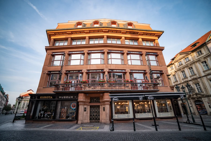 Casa de las Palomas (Dům U Černé Matky Boží)