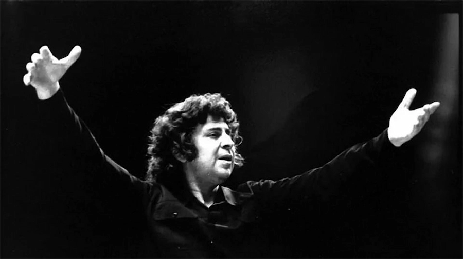Mikis Theodorakis